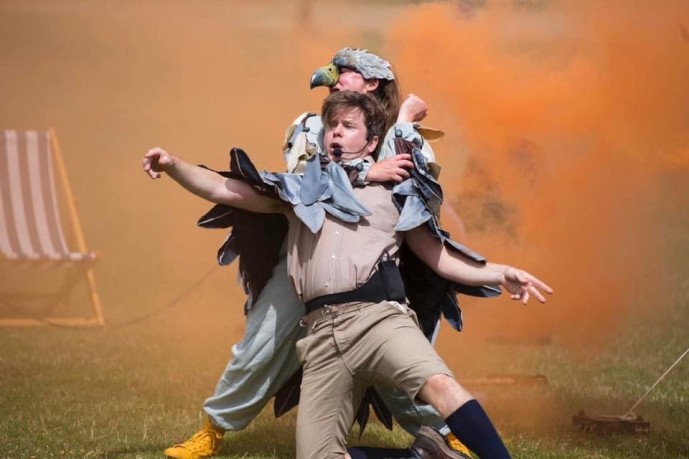 Falconry Dismay | Fool's Paradise